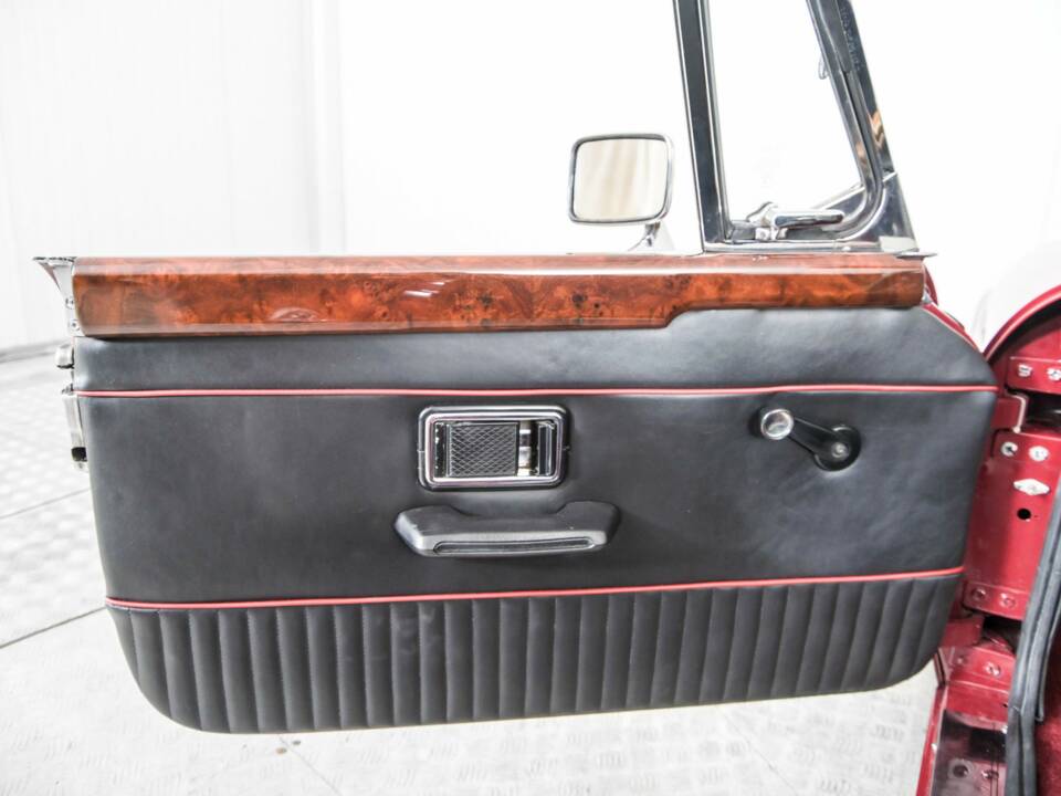 Image 31/50 de MG MGB (1979)