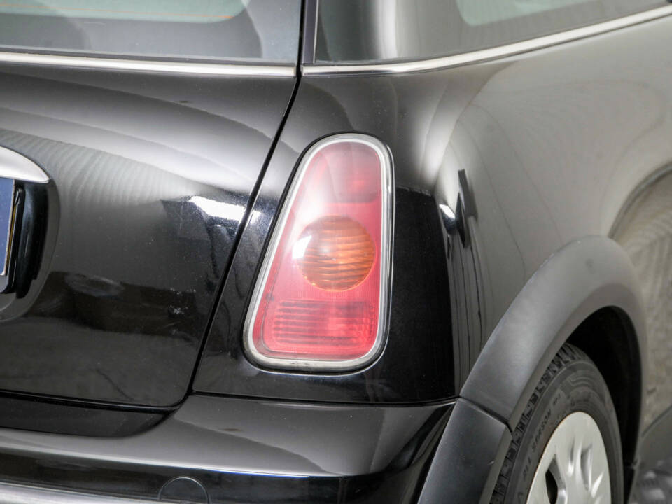 Bild 29/47 von Mini One (2003)
