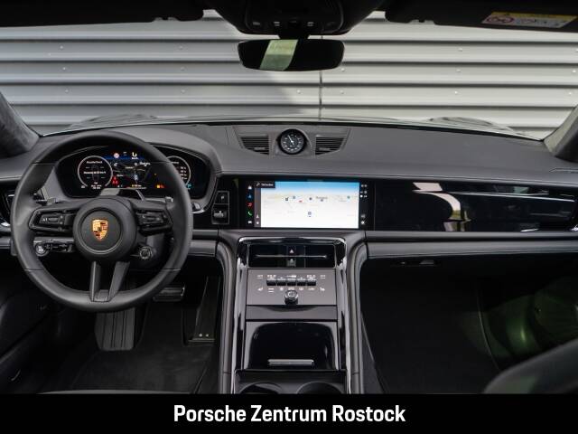 Obraz 9/33 pojazdu Porsche Panamera GTS (1900)
