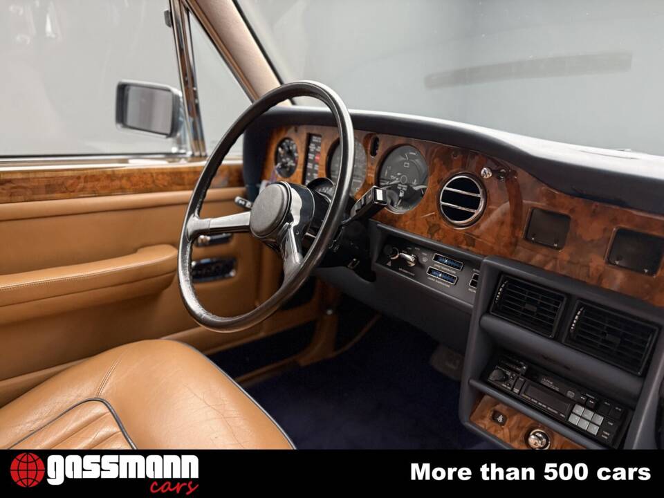Image 11/15 of Rolls-Royce Silver Spur (1989)