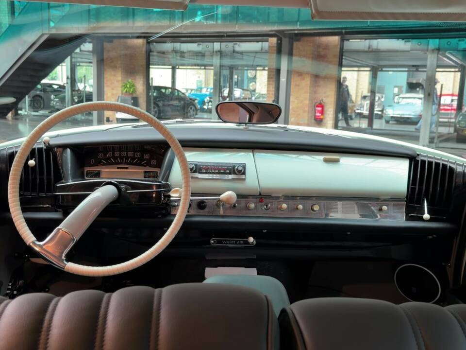 Immagine 24/43 di Citroën ID 19 (1958)
