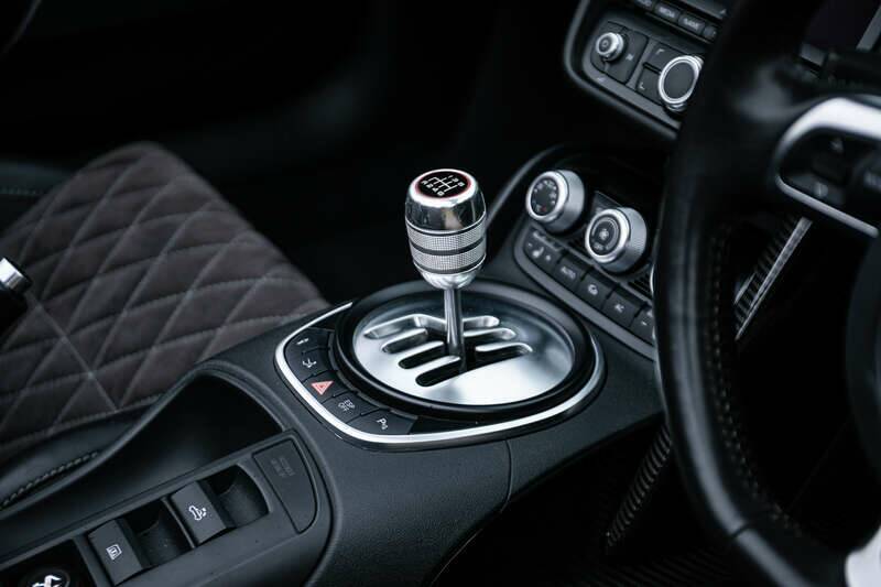 Immagine 31/35 di Audi R8 V10 Spyder (2011)