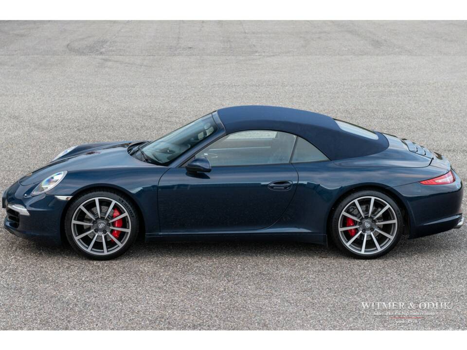 Image 13/29 of Porsche 911 Carrera S (2012)