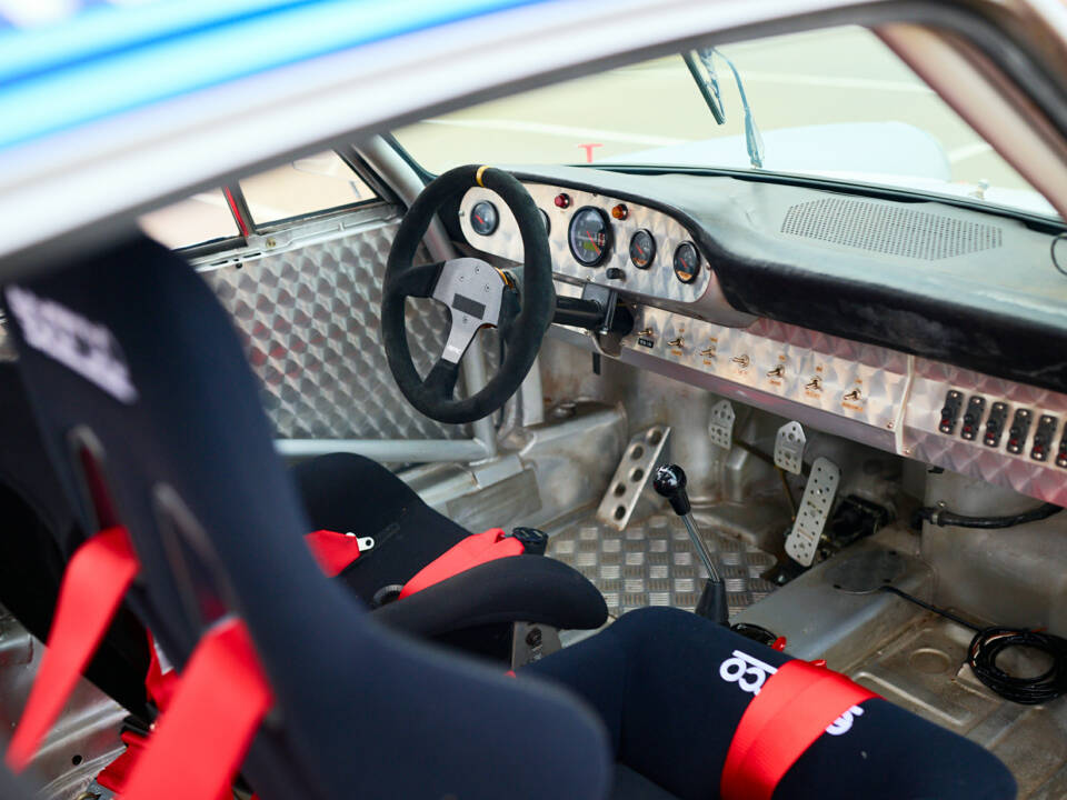 Imagen 8/15 de Porsche 911 2.0 (1967)