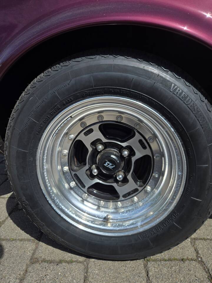 Image 55/92 of Opel GT 1900 (1973)