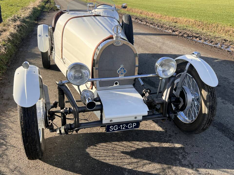 Image 3/8 of Bugatti Type 35 B (1970)