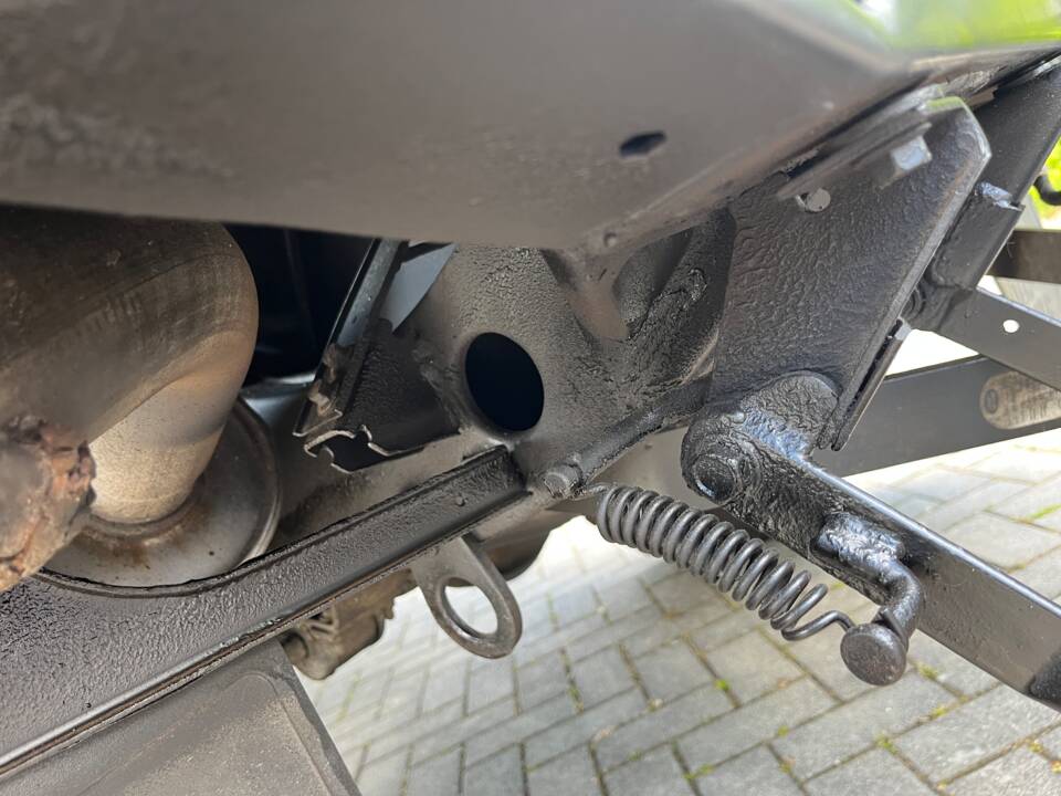 Image 13/93 of Land Rover Defender 110 (2014)