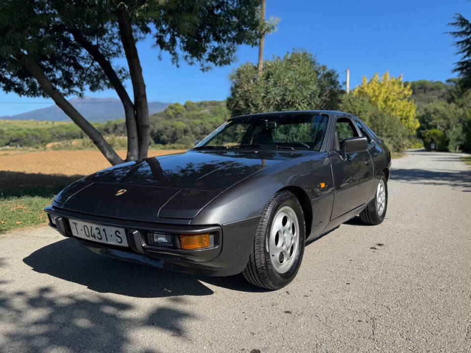Image 2/35 of Porsche 924 S (1986)