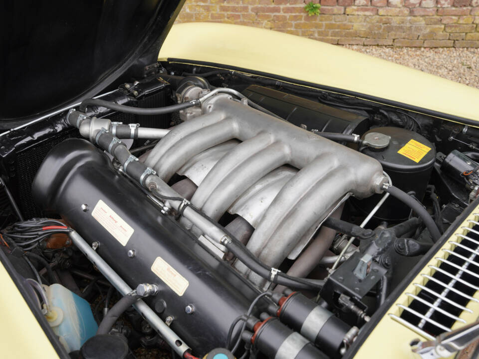 Imagen 5/50 de Mercedes-Benz 300 SL Roadster (1961)