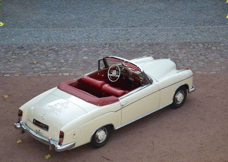 Image 10/20 of Mercedes-Benz 220 SE b (1959)