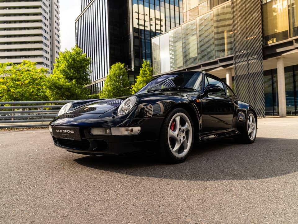 Bild 1/22 von Porsche 911 Carrera 4S (1996)