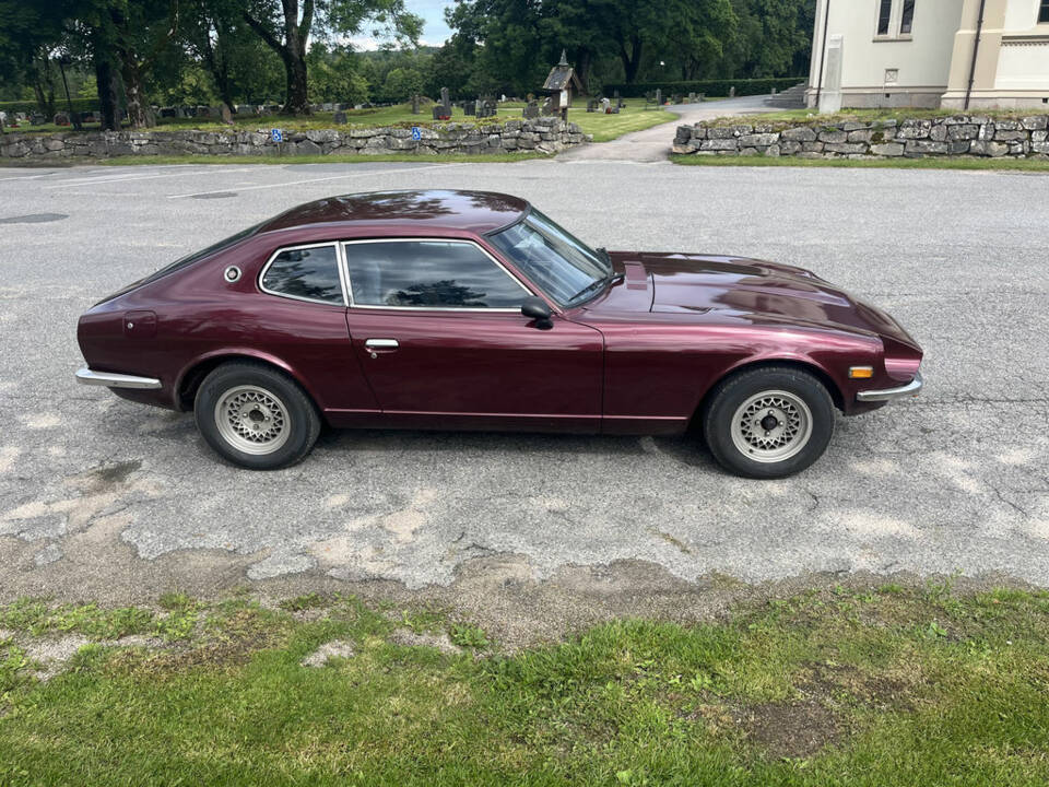 Image 4/8 of Datsun 260 Z (1976)