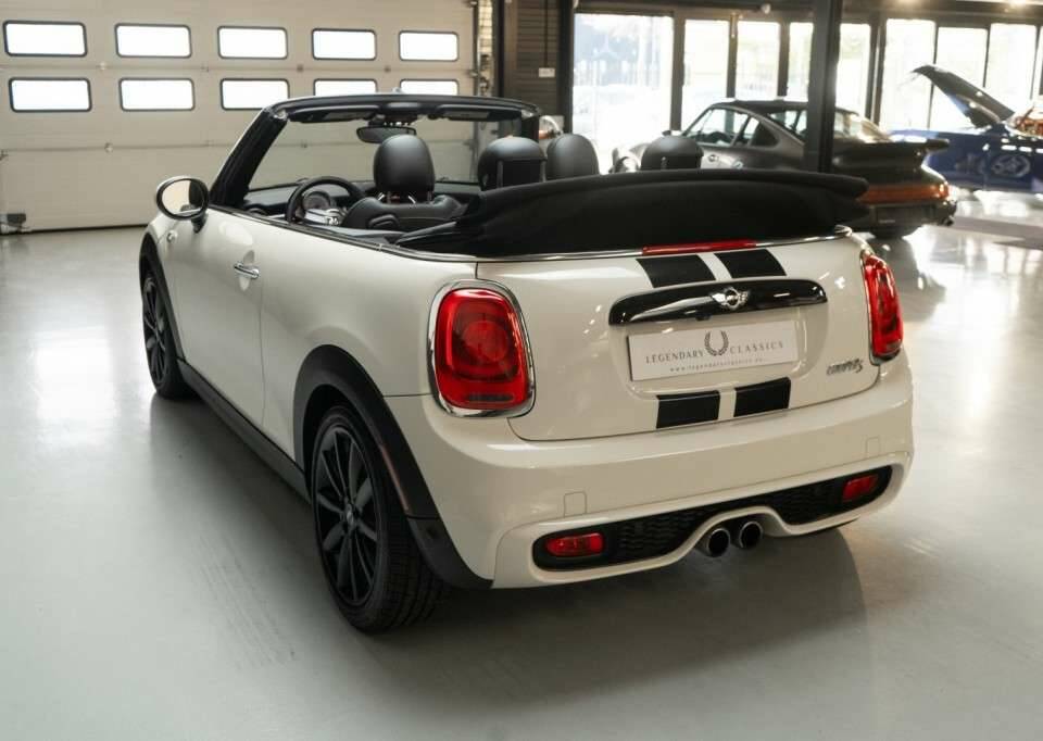 Image 33/50 de Mini Cooper S (2018)