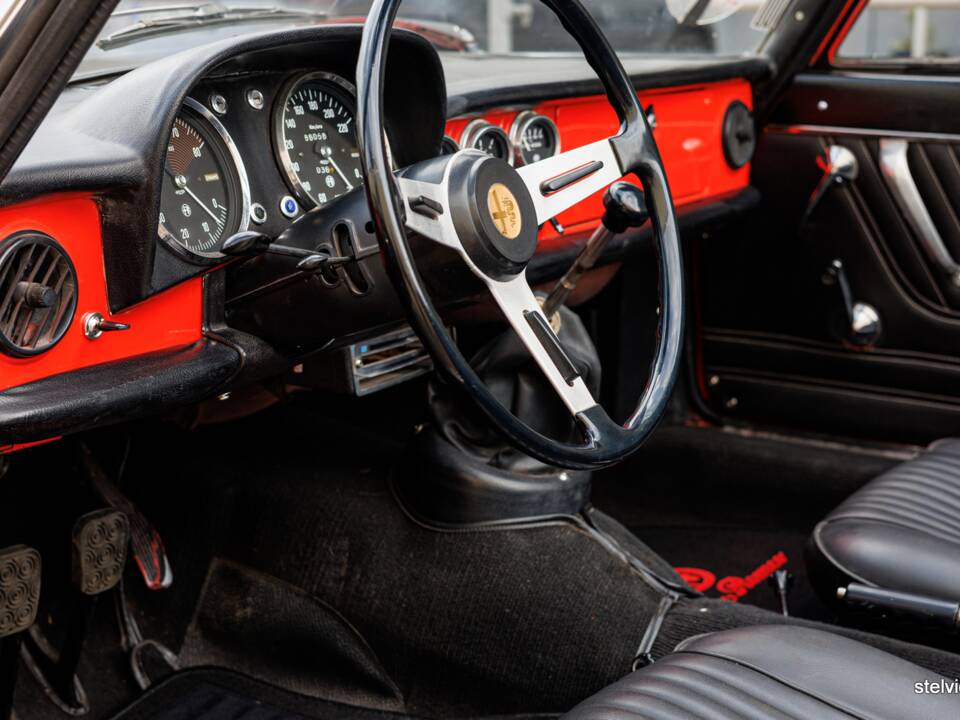 Afbeelding 26/50 van Alfa Romeo 1600 Spider Duetto (1967)