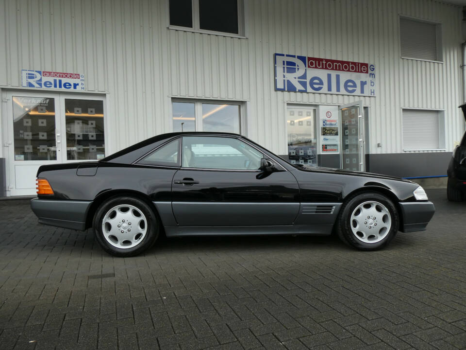 Bild 7/25 von Mercedes-Benz SL 280 (1994)