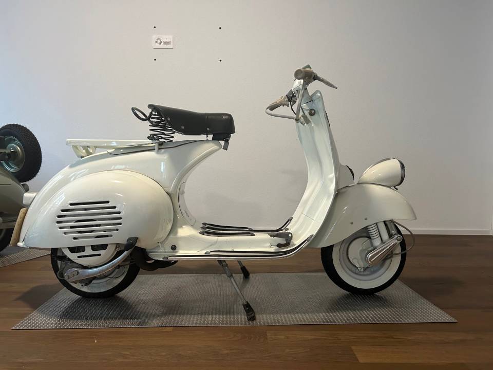 Image 1/6 of Piaggio DUMMY (1956)