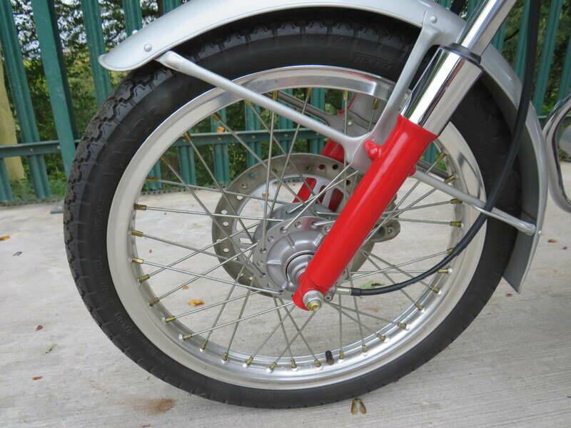 Bild 32/44 von Honda Dream 50 (1997)