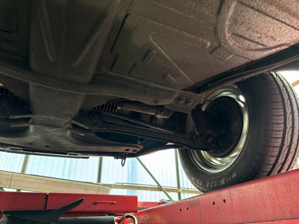 Image 43/45 de Volkswagen Coccinelle 1303 LS (1978)