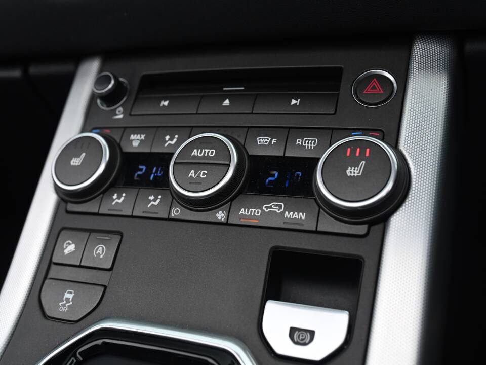 Bild 35/40 von Land Rover Range Rover Evoque TD4 (2016)