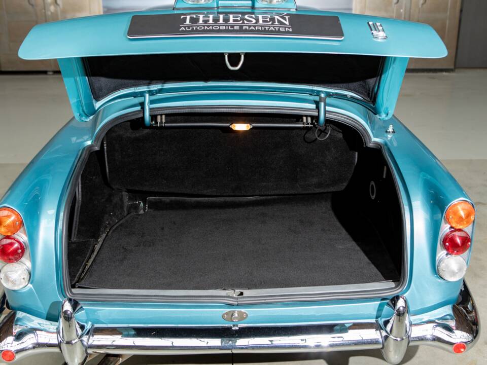 Image 22/22 of Aston Martin DB 5 (1964)