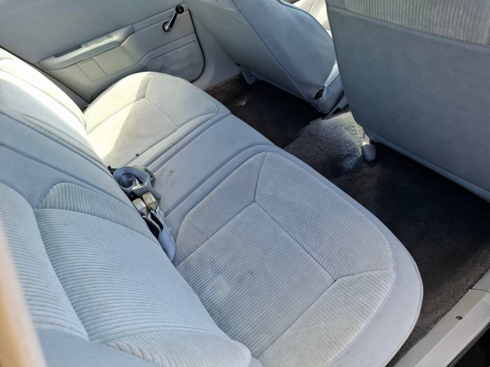 Bild 81/96 von Dodge Lancer 2.2 Turbo (1986)