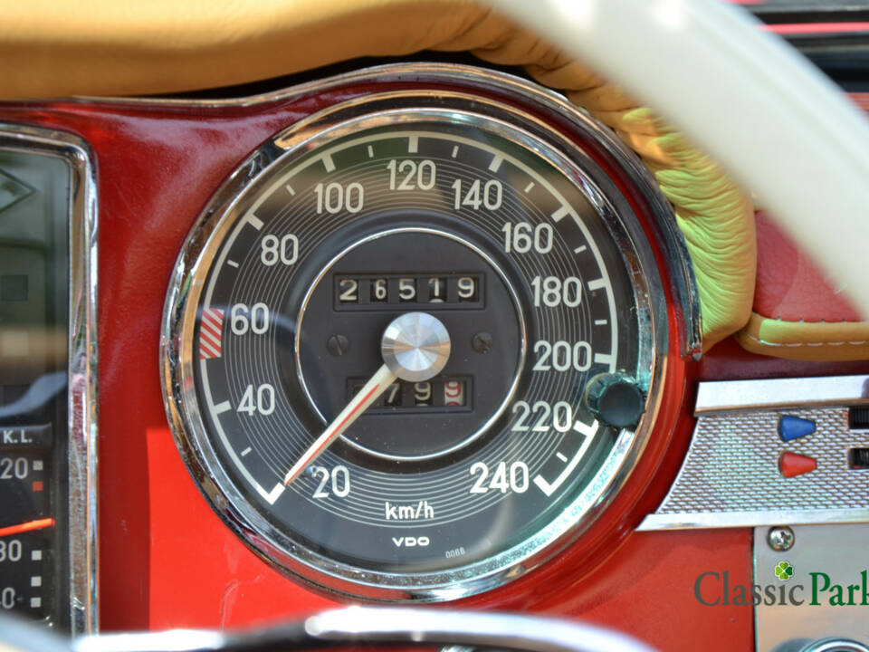 Immagine 13/50 di Mercedes-Benz 230 SL (1964)
