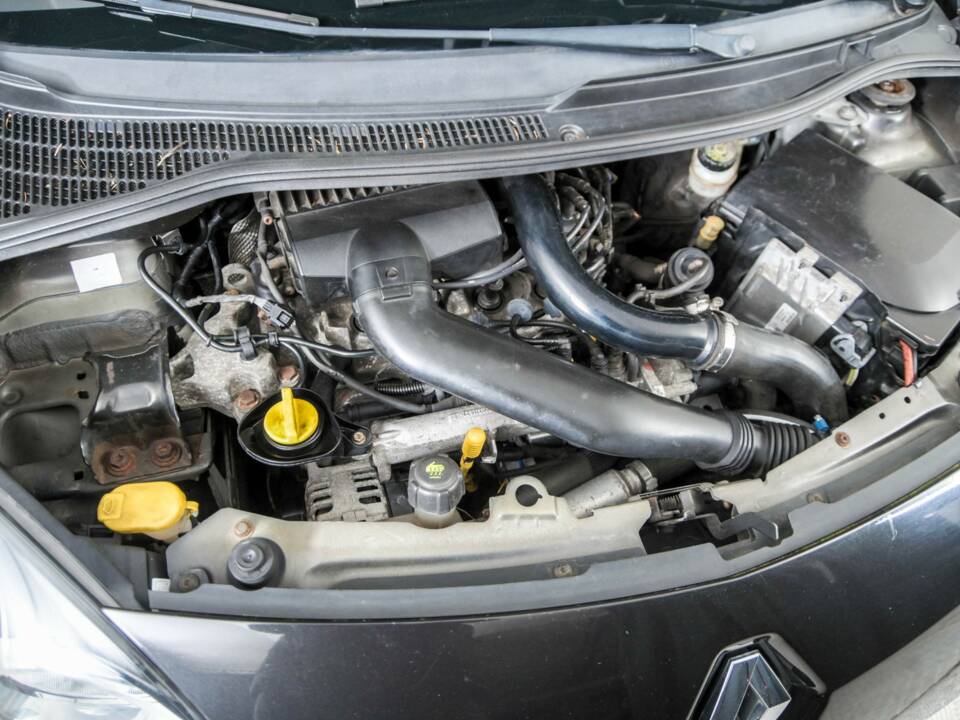 Bild 36/41 von Renault Twingo 1.2 16V (2008)