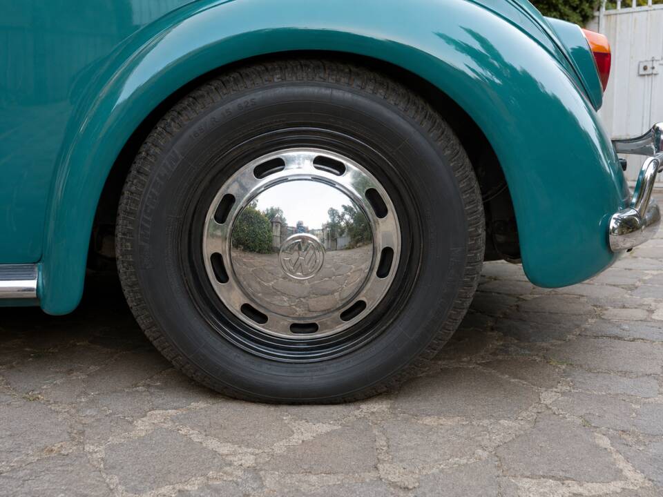 Image 26/81 of Volkswagen Beetle 1200 (1965)