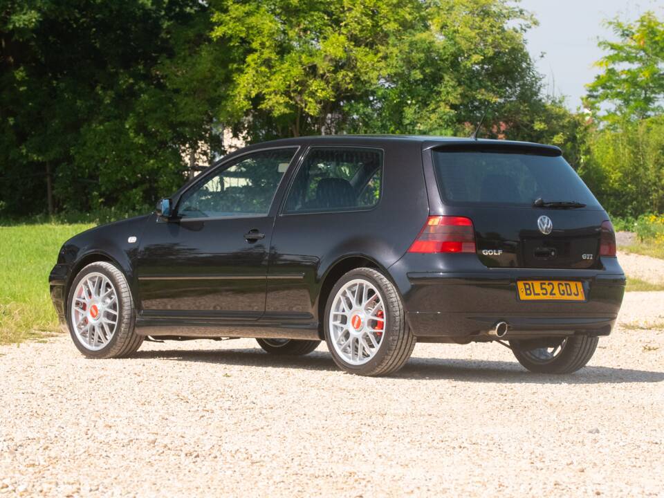 Image 16/50 of Volkswagen Golf IV 1.8T GTI (2002)