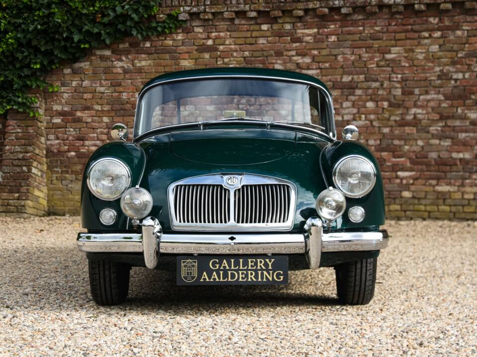 Image 32/50 de MG MGA 1500 (1958)