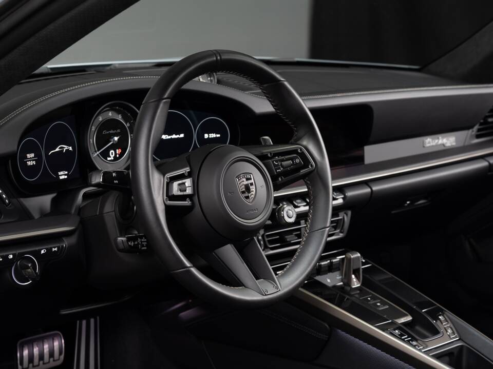 Afbeelding 27/40 van Porsche 911 Turbo "50 Years" (2025)