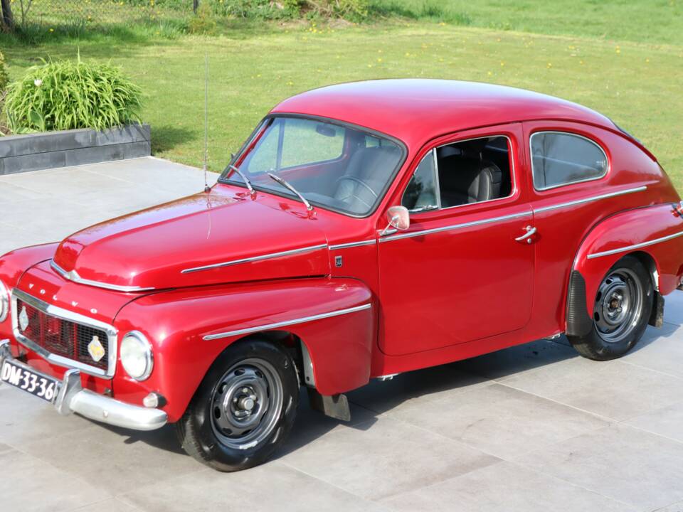 Image 50/50 of Volvo PV 544 Sport (1965)
