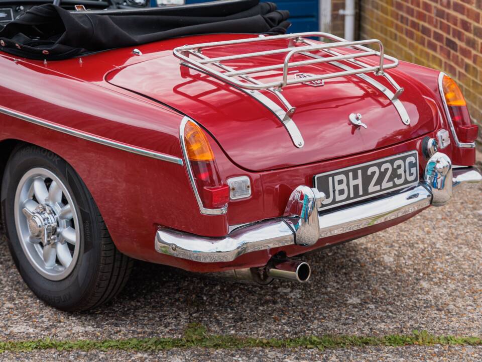 Bild 15/25 von MG MGB V8 (1969)