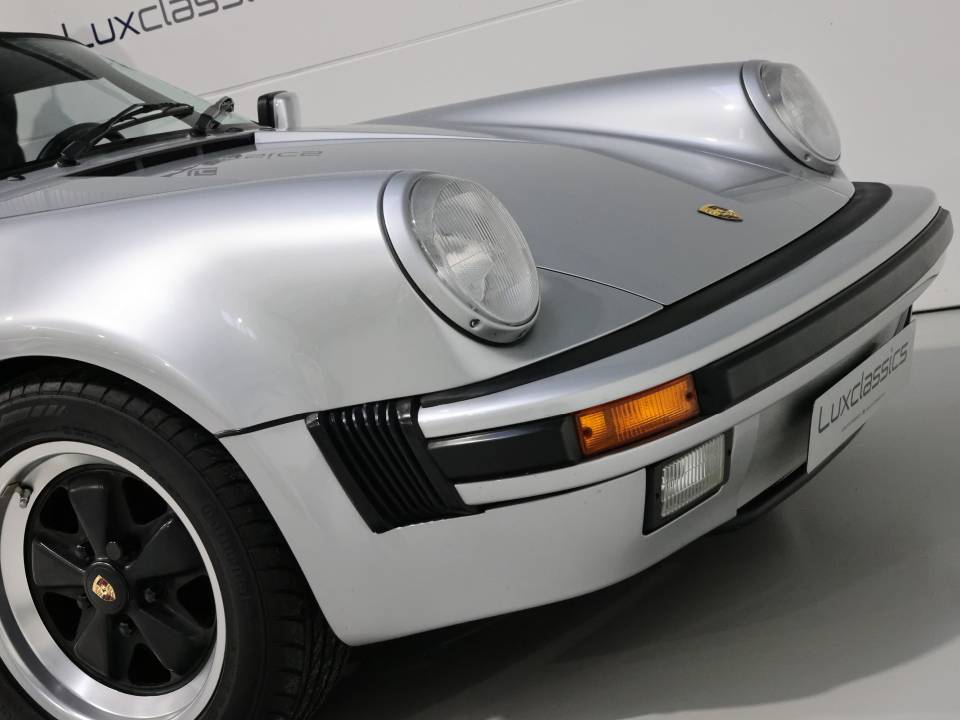Imagen 9/29 de Porsche 911 Speedster 3.2 (1989)