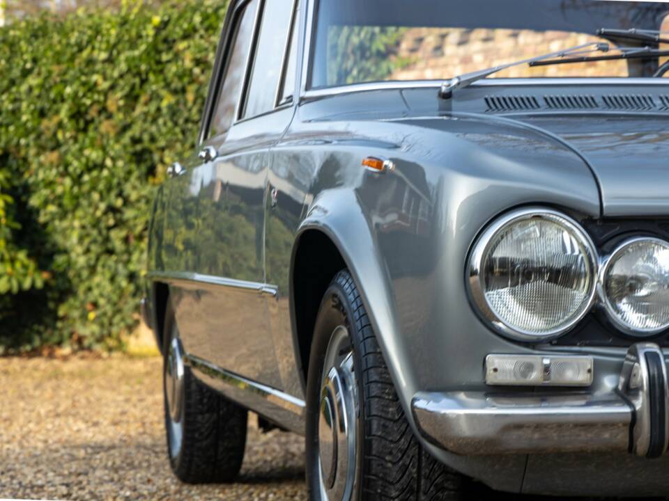 Afbeelding 50/50 van Alfa Romeo Giulia 1600 S (1968)