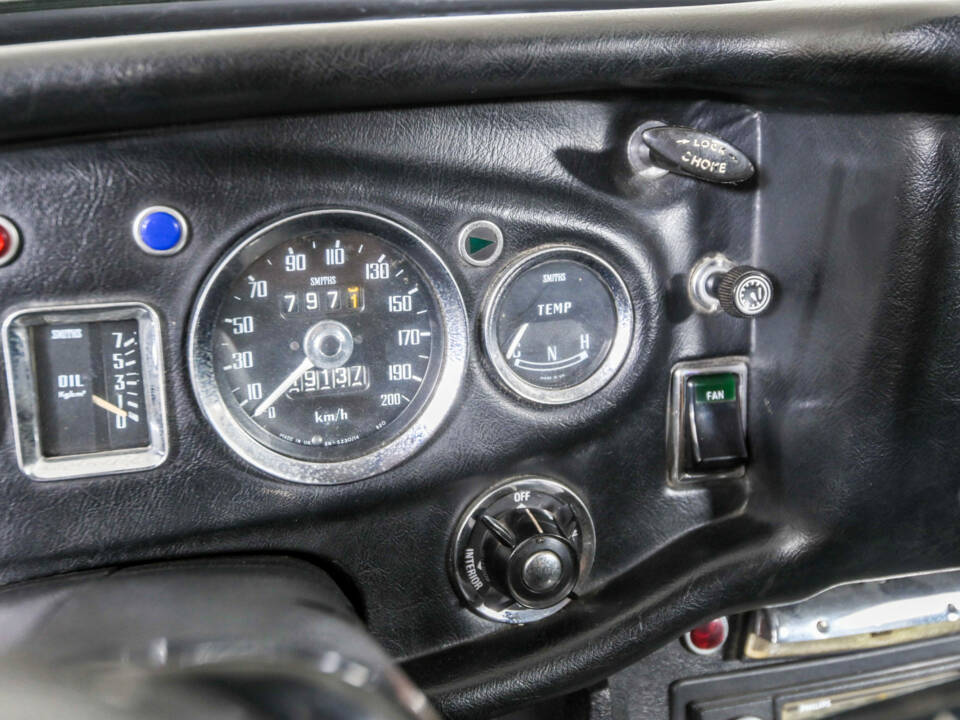 Imagen 27/50 de MG MGB GT (1975)