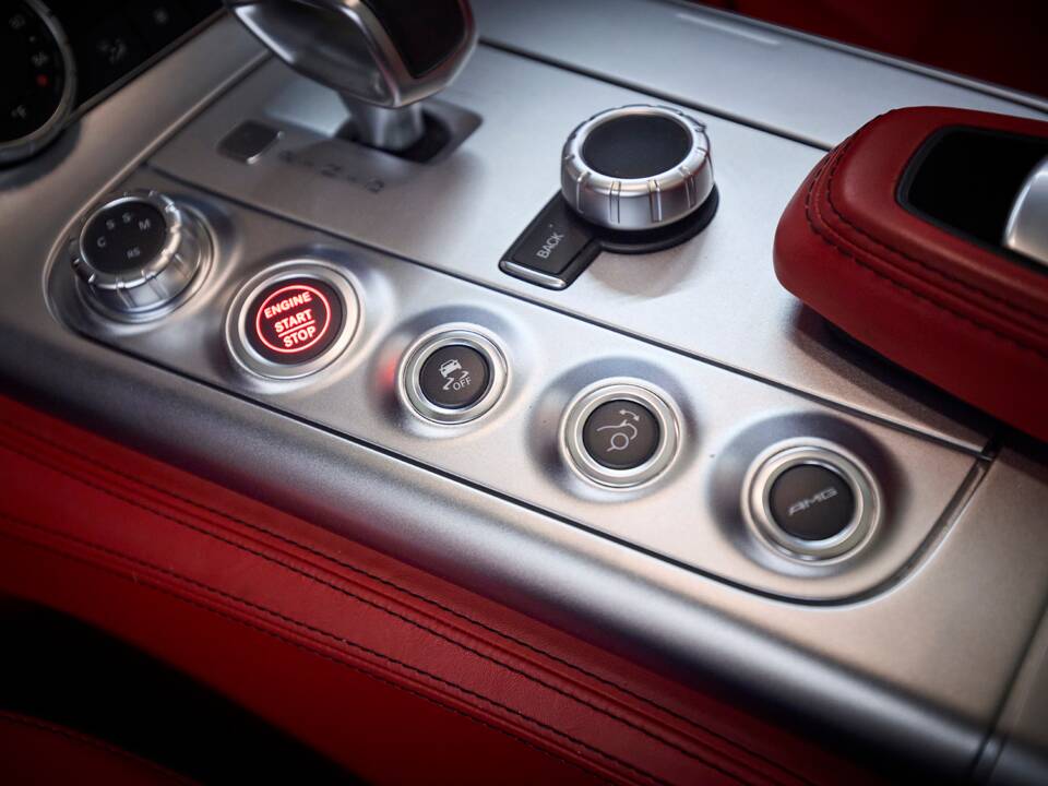Bild 88/100 von Mercedes-Benz SLS AMG Roadster (2012)