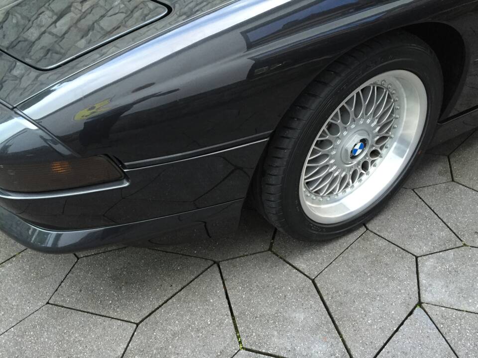Immagine 5/28 di BMW 850CSi (1993)