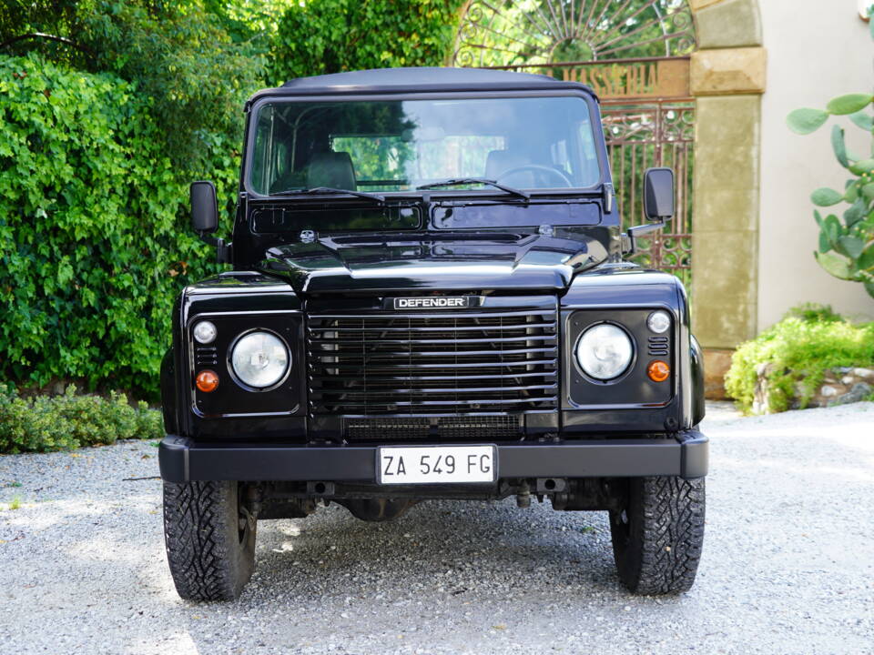 Bild 19/97 von Land Rover Defender 90 Td5 (2000)