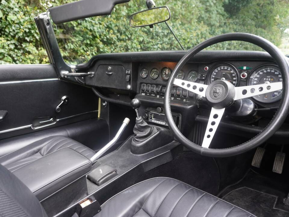 Bild 8/21 von Jaguar E-Type V12 (1972)