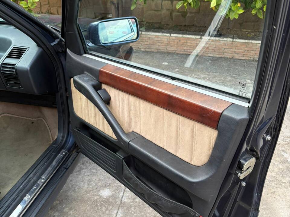 Image 9/20 of Lancia Thema Station Wagon 16V (1992)