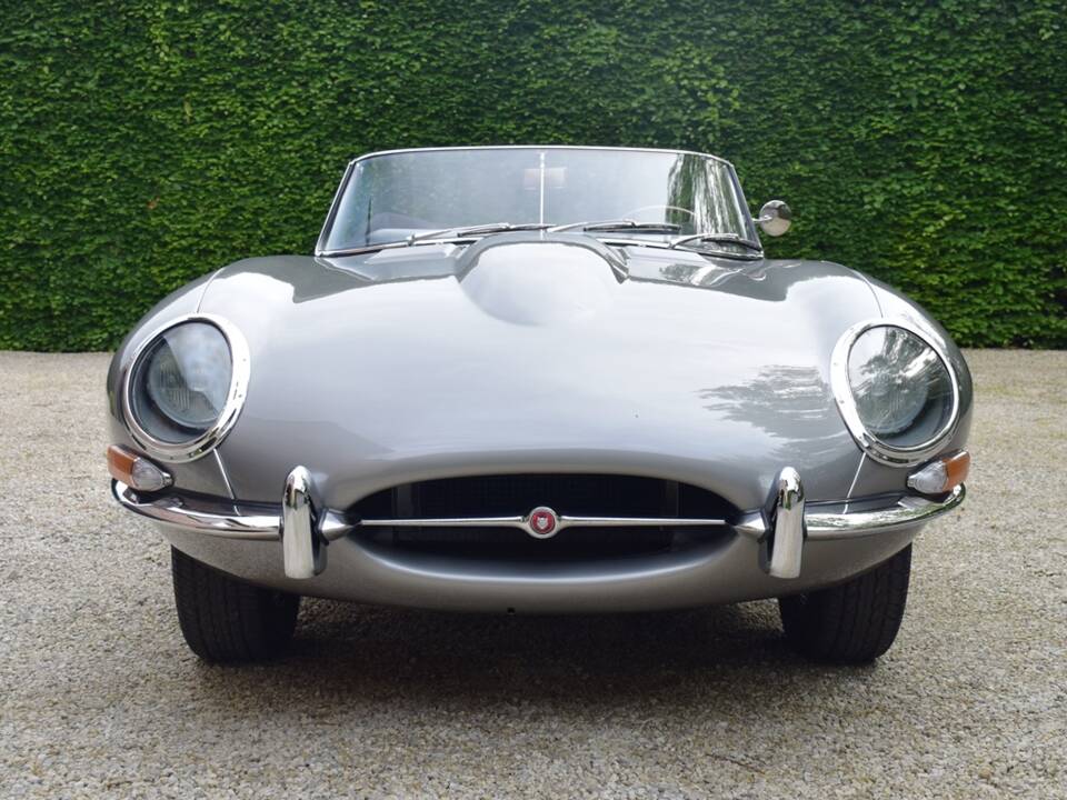 Imagen 8/38 de Jaguar E-Type 4.2 (1965)