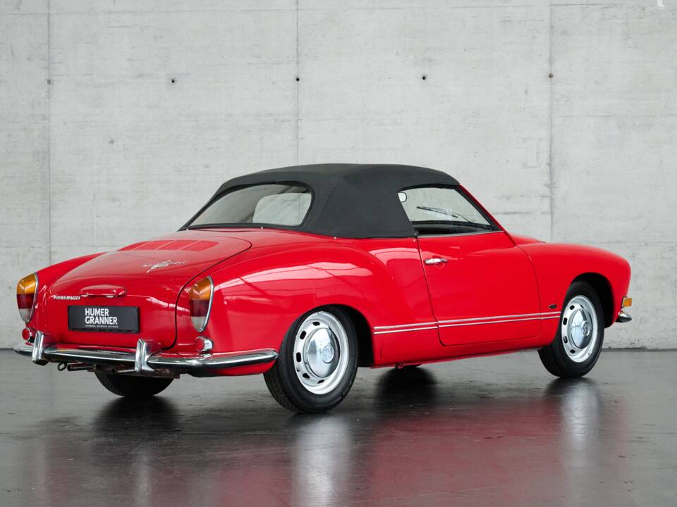Image 39/50 of Volkswagen Karmann Ghia 1500 (1971)