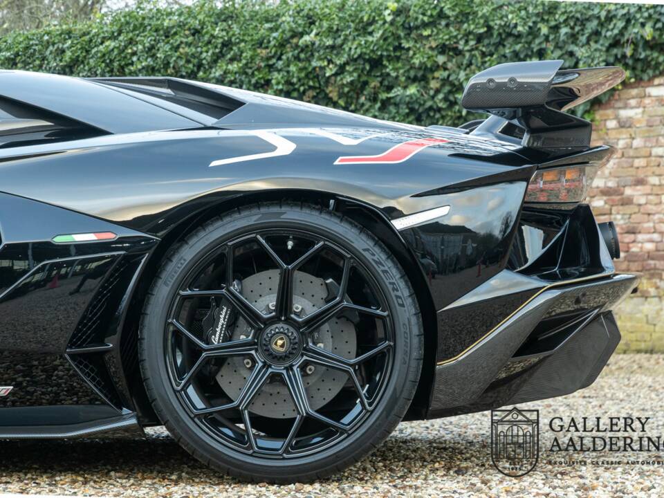 Afbeelding 11/50 van Lamborghini Aventador LP 770-4 SVJ Roadster (2020)