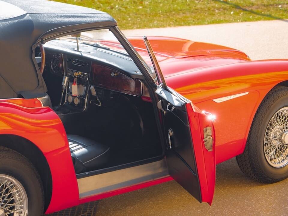 Image 28/52 of Austin-Healey 3000 Mk III (BJ8) (1965)