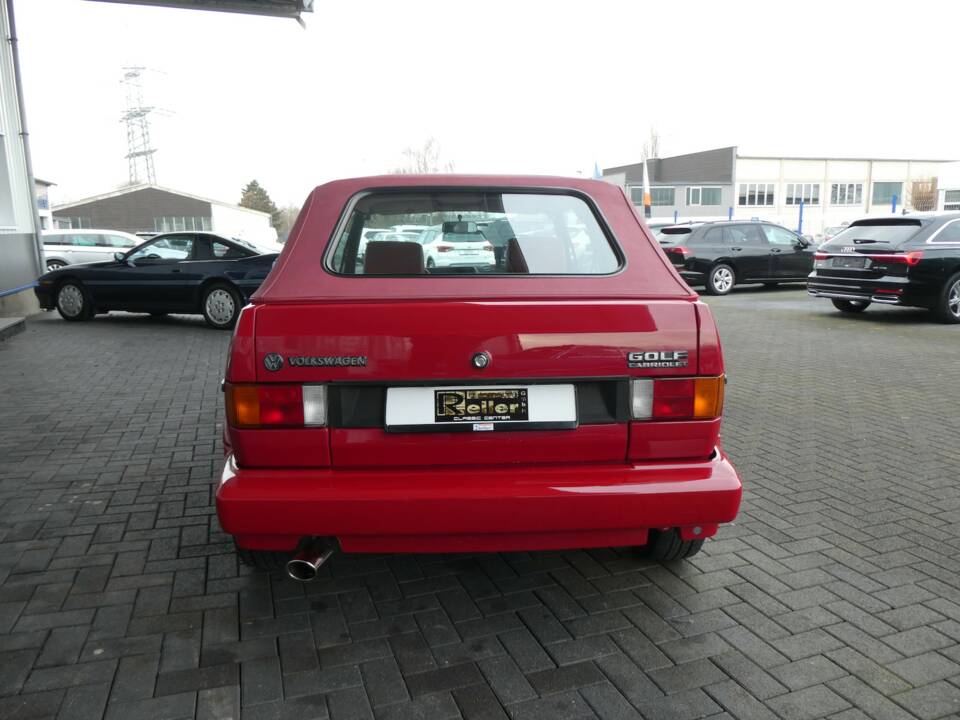 Bild 5/23 von Volkswagen Golf I Cabrio 1.8 (1990)