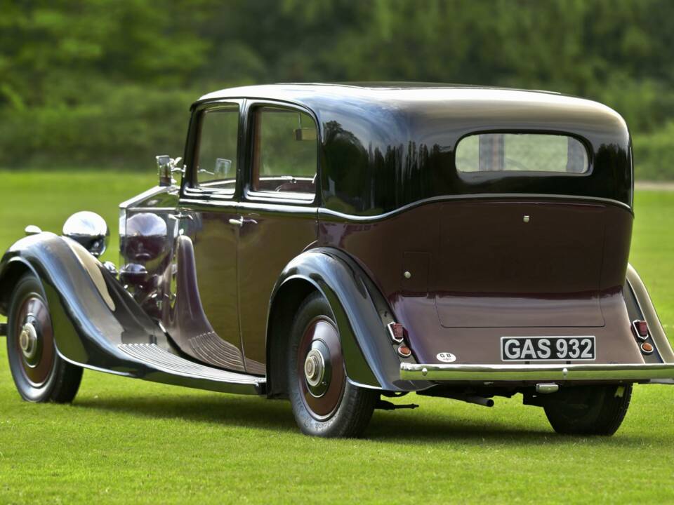 Image 11/50 of Rolls-Royce 25&#x2F;30 HP (1937)