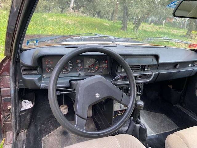 Bild 7/10 von Lancia Beta Coupe 1300 (1982)