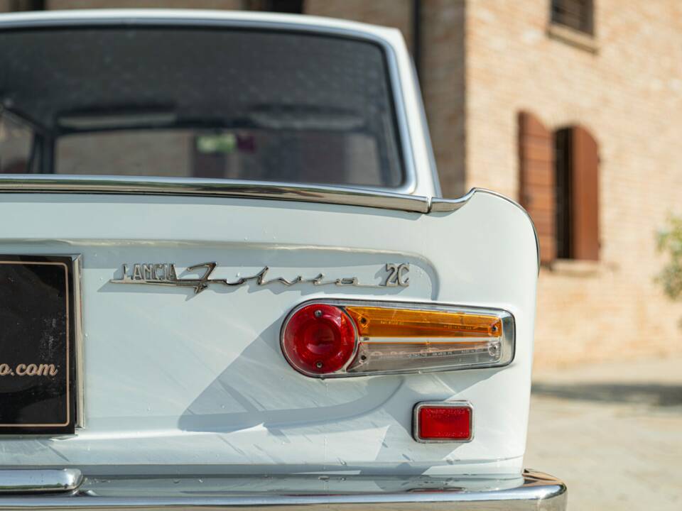 Image 16/50 of Lancia Fulvia 1.3 S (1960)