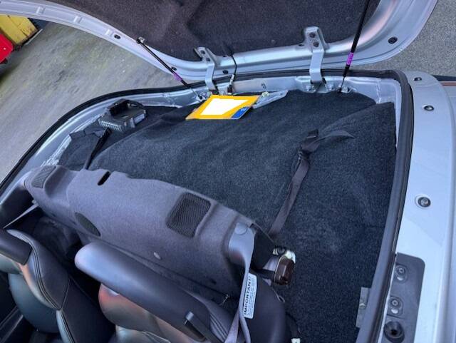 Image 18/27 of Plymouth Prowler (2001)